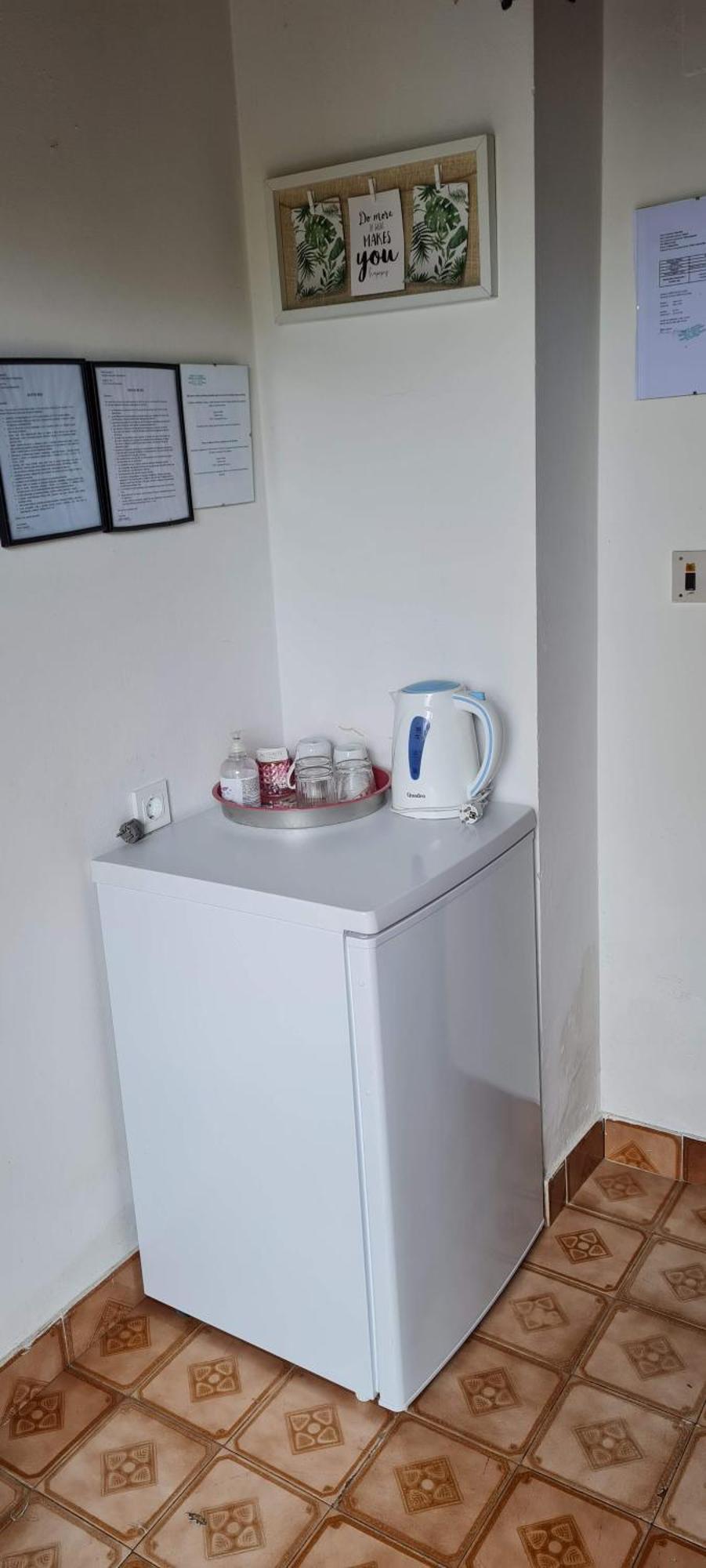 Sobe Zimmer Rooms Nika Tusilovic Ruang foto